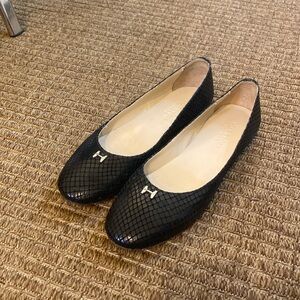 Halston heritage ballerina flats